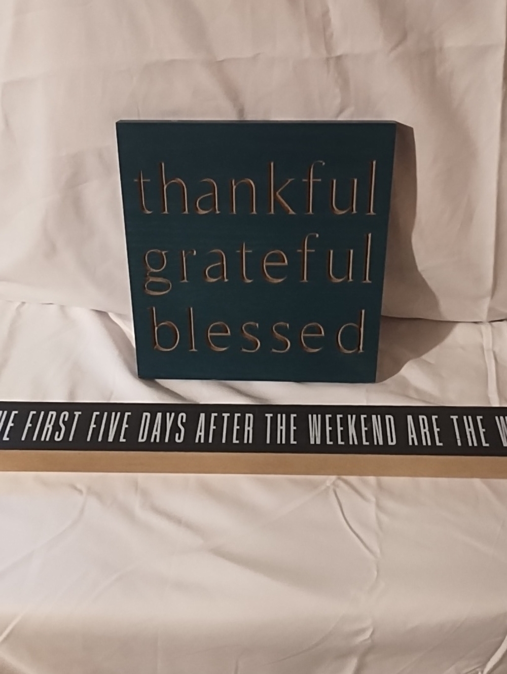 VGC Bundle Of 2 Thankful Grateful Blessed Teal Wall Plaque &Table Decor.